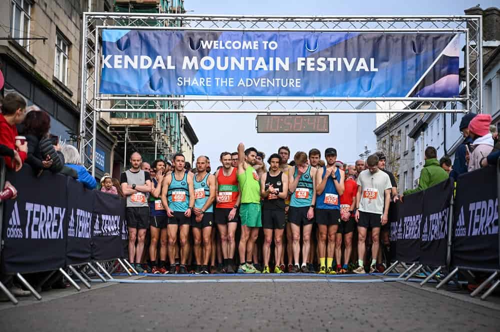 The start of the 2022 adidas TERREX Kendal Mountain Festival 10k Rail Run (002)
