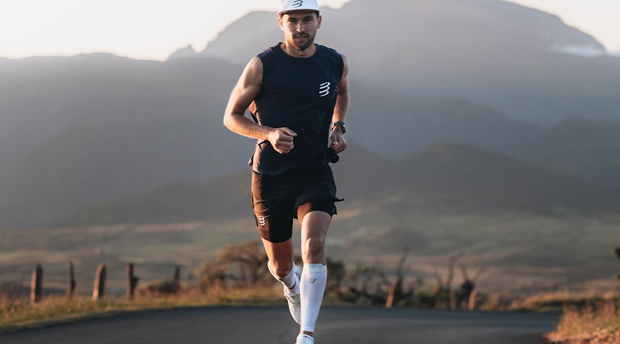 Manchons De Contention COMPRESSPORT R2 Tribal Zone - Blanc Taille 4 (Neuf)
